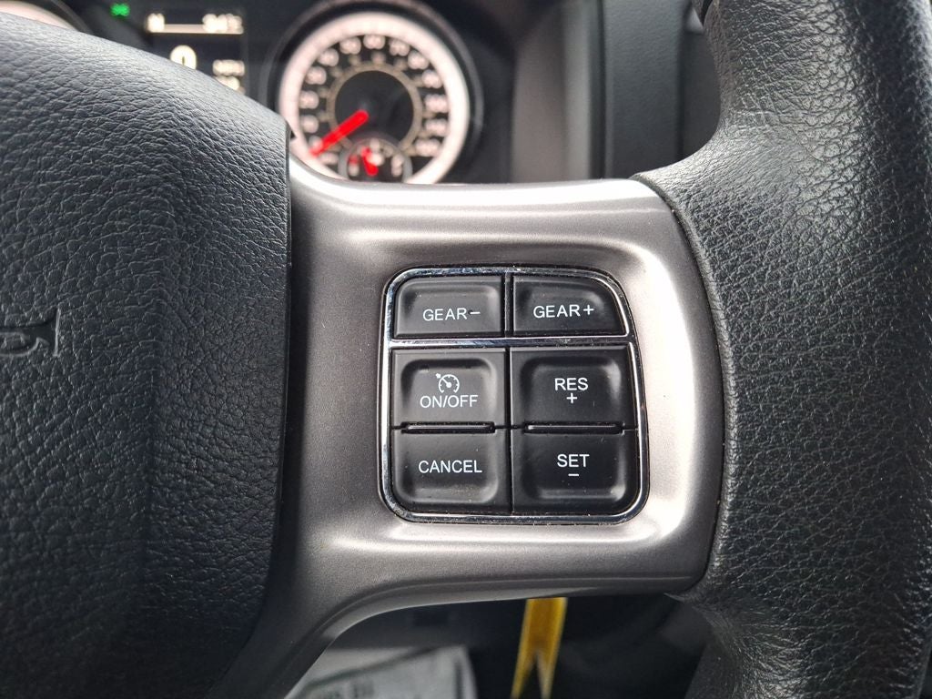 2024 RAM 1500 Classic Warlock Crew Cab 4x4 5'7' Box