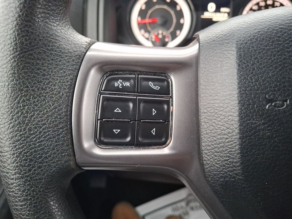 2024 RAM 1500 Classic Warlock Crew Cab 4x4 5'7' Box