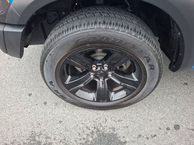 2024 RAM 1500 Classic Warlock Crew Cab 4x4 5'7' Box