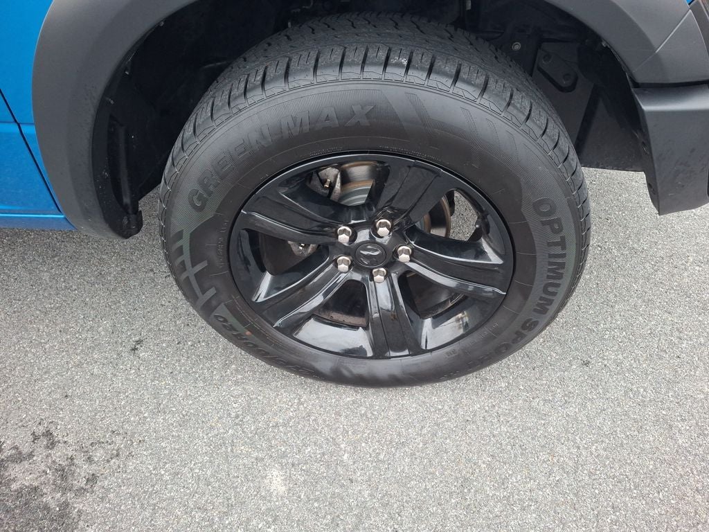 2024 RAM 1500 Classic Warlock Crew Cab 4x4 5'7' Box