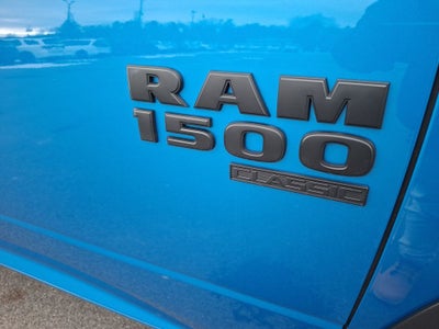 2024 RAM 1500 Classic Warlock Crew Cab 4x4 5'7' Box