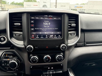 2020 RAM 1500 Big Horn Quad Cab 4x4 6'4' Box