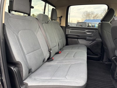 2020 RAM 1500 Big Horn Crew Cab 4x4 5'7' Box
