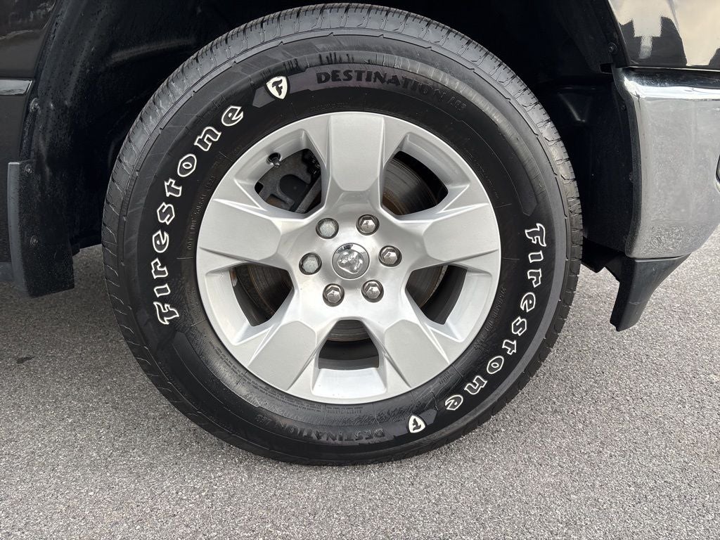 2020 RAM 1500 Big Horn Crew Cab 4x4 5'7' Box