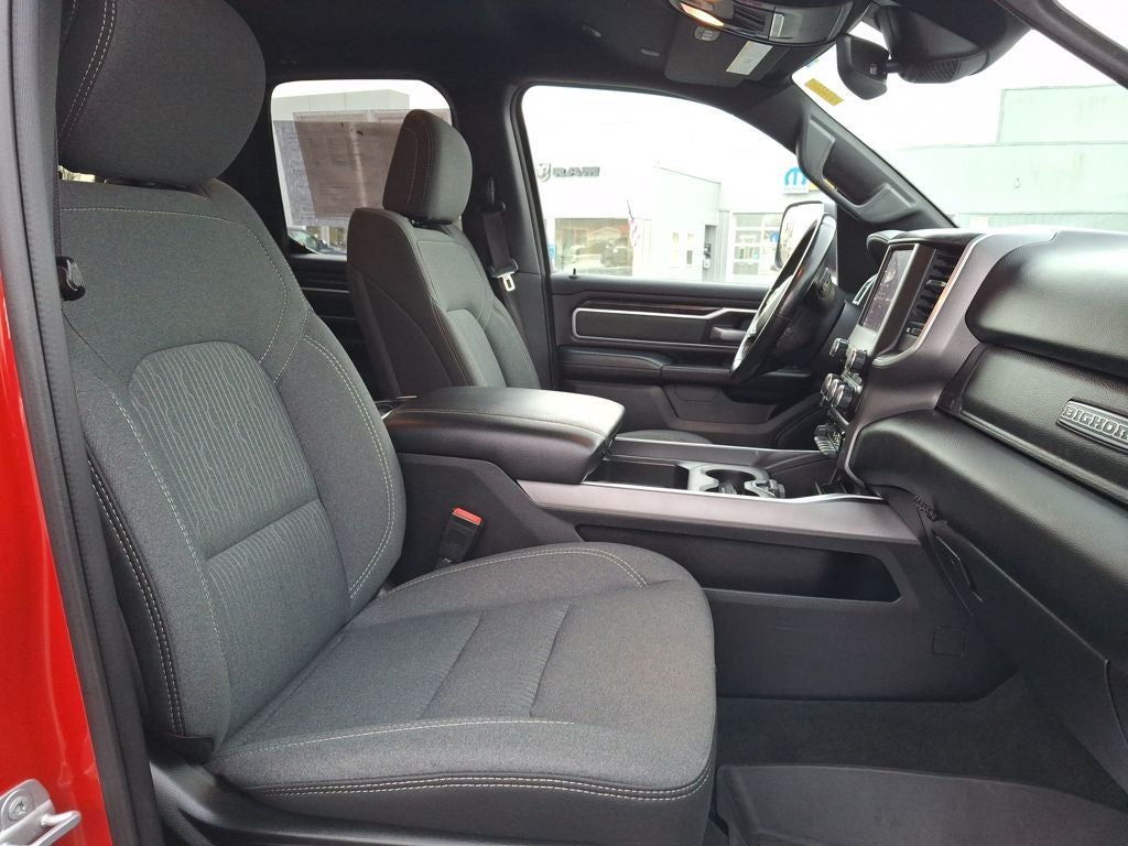 2022 RAM 1500 Big Horn Quad Cab 4x4 6'4' Box