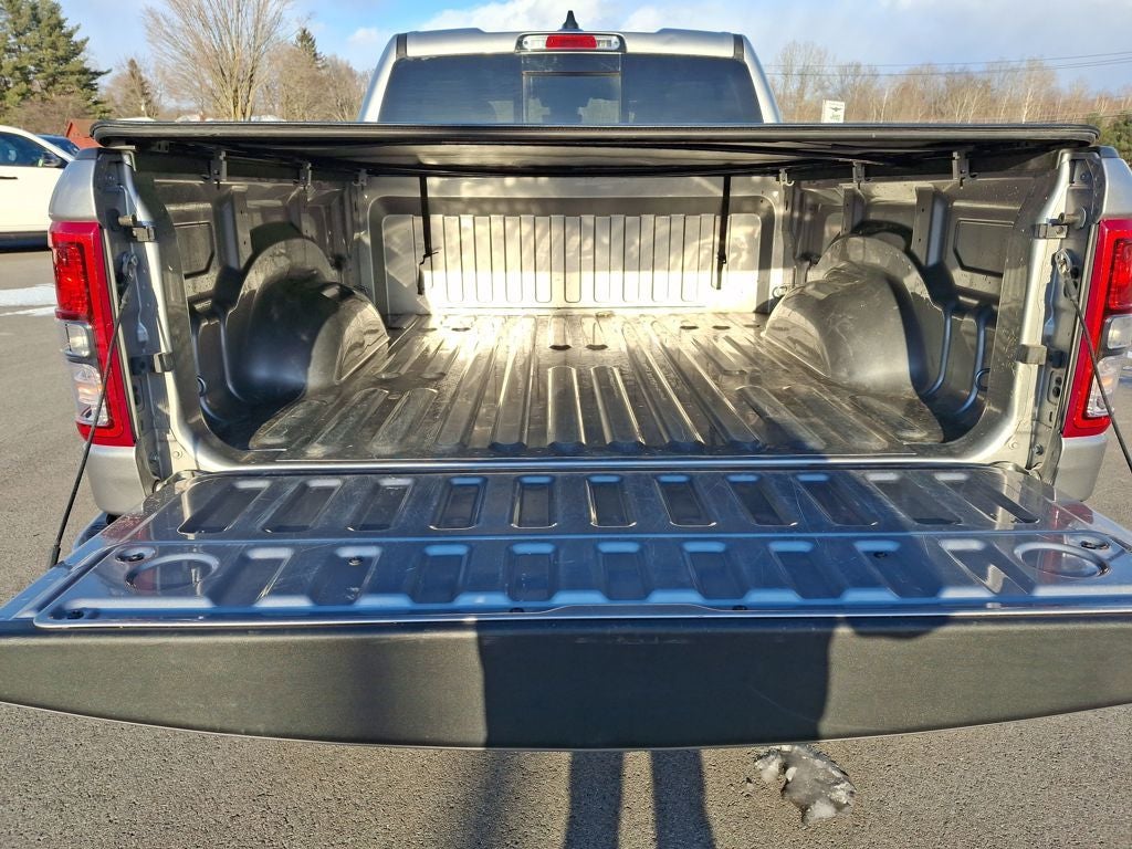 2021 RAM 1500 Big Horn Quad Cab 4x4 6'4' Box