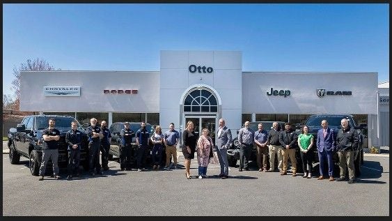 2021 RAM 1500 Big Horn Crew Cab 4x4 5'7' Box