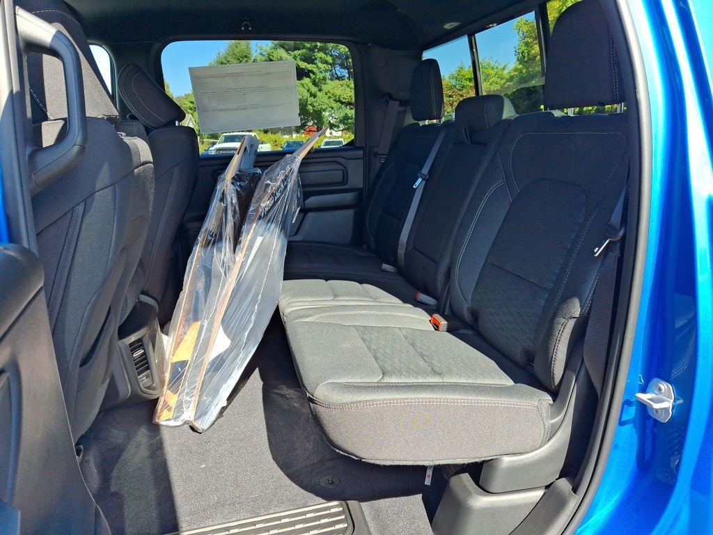 2026 RAM Ram 1500 RAM 1500 TRADESMAN CREW CAB 4X4 5'7' BOX