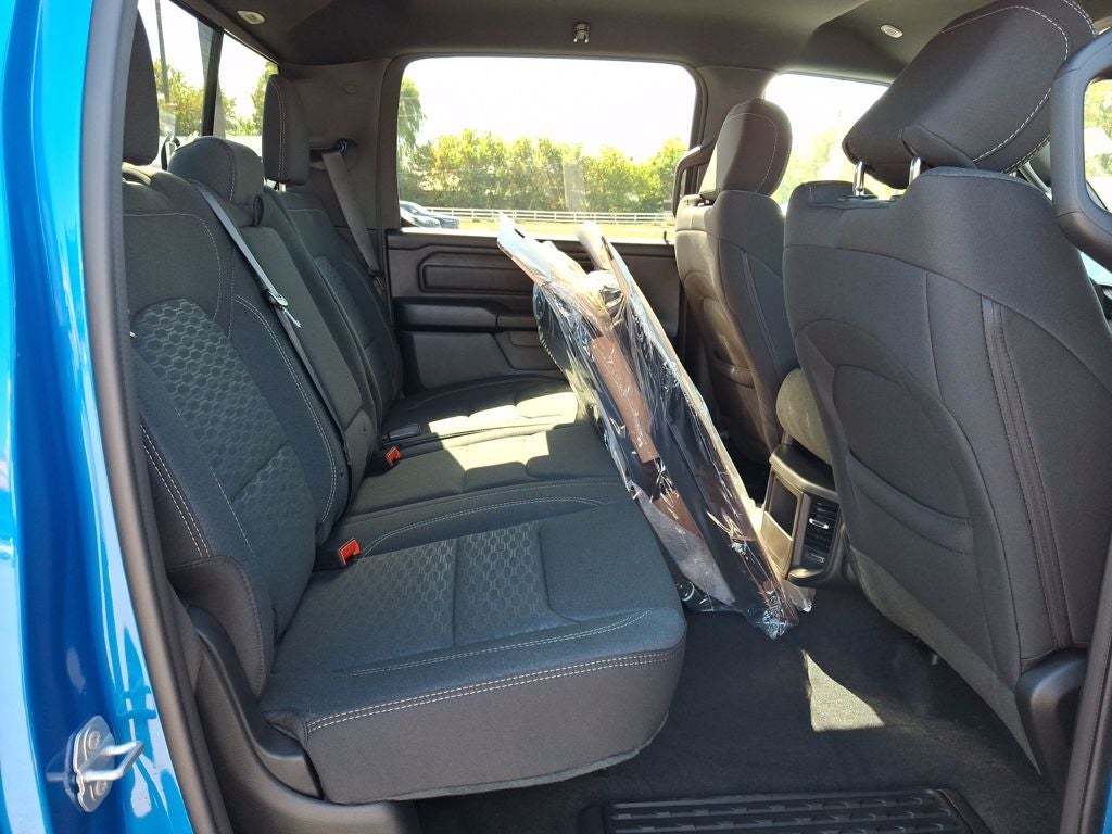 2026 RAM Ram 1500 RAM 1500 TRADESMAN CREW CAB 4X4 5'7' BOX