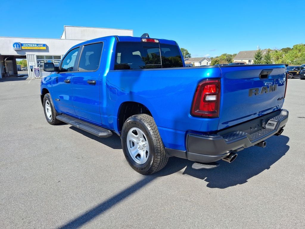 2026 RAM Ram 1500 RAM 1500 TRADESMAN CREW CAB 4X4 5'7' BOX