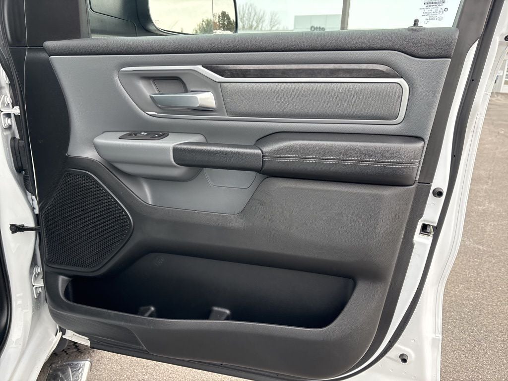 2023 RAM 1500 Big Horn Crew Cab 4x4 6'4' Box