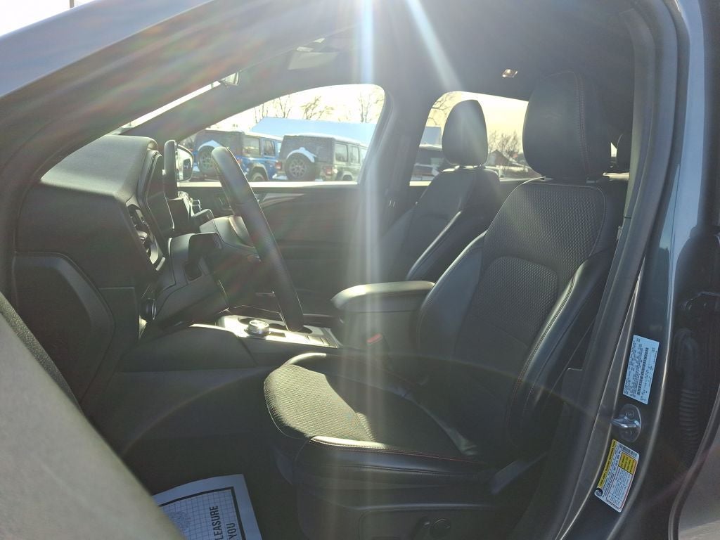 2025 Ford Escape ST-Line