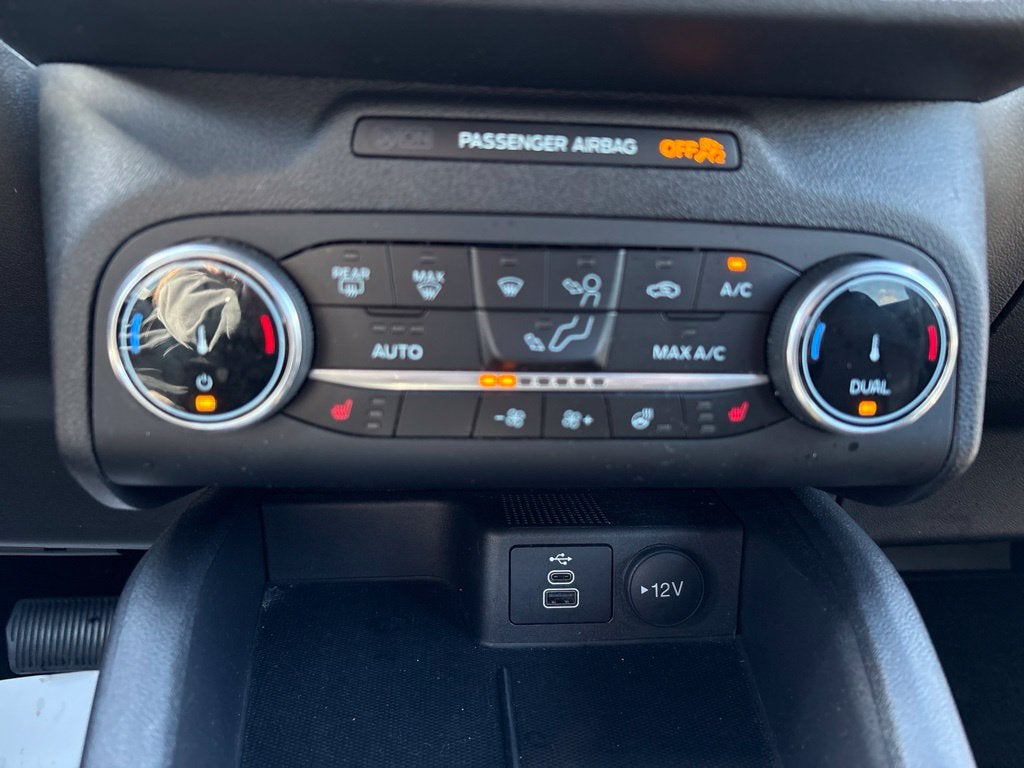 2025 Ford Escape ST-Line Select