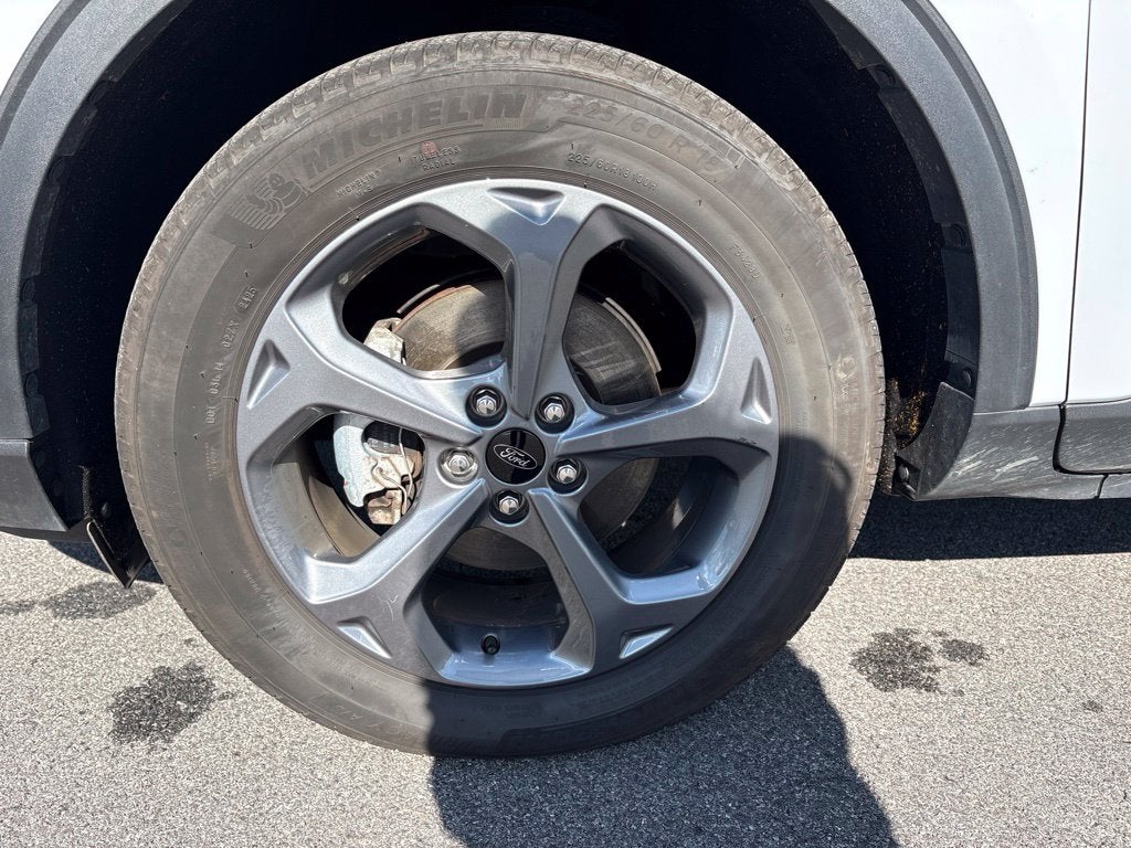 2025 Ford Escape ST-Line Select