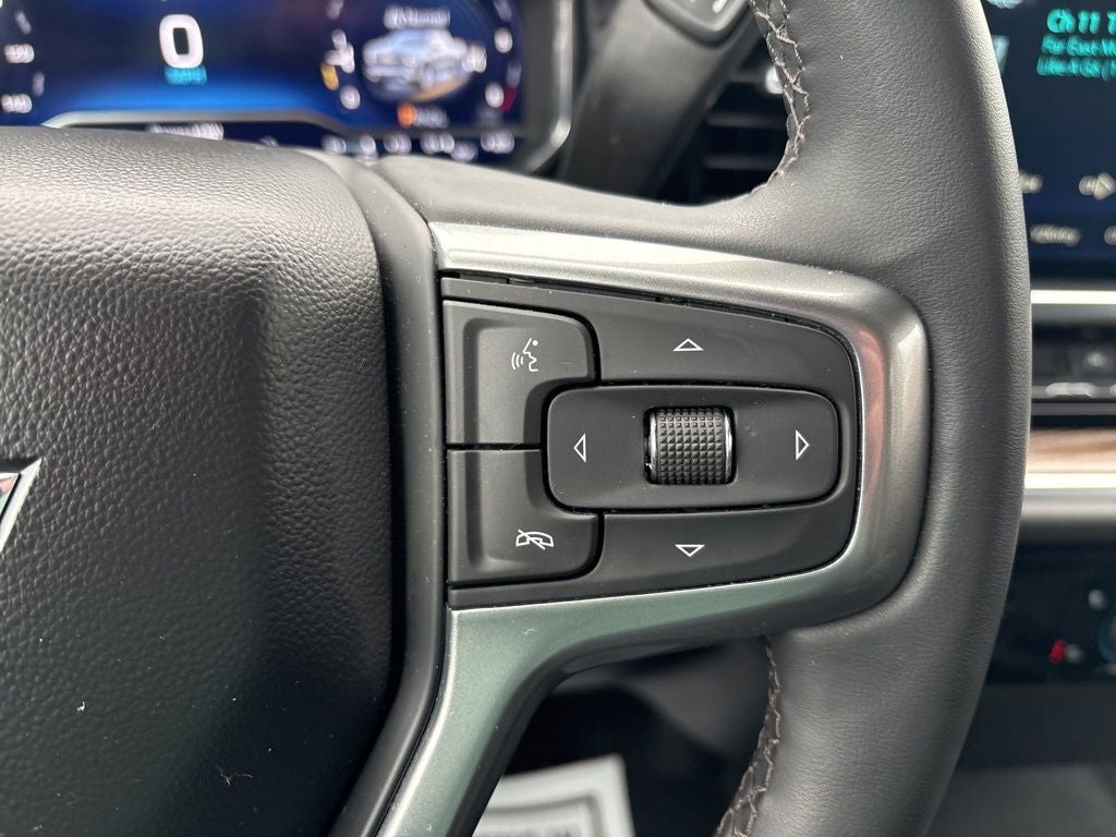 2024 Chevrolet Silverado 1500 4WD Crew Cab Short Bed LT with 2FL