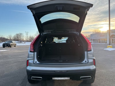 2024 Cadillac XT4 AWD Premium Luxury