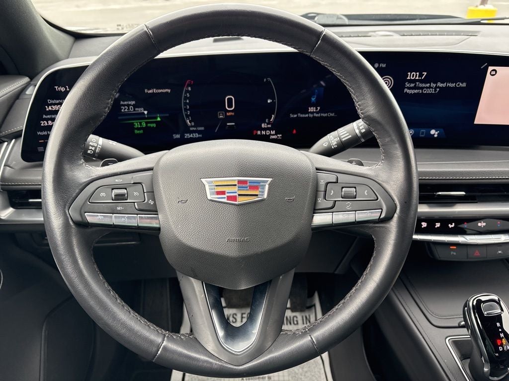 2024 Cadillac XT4 AWD Premium Luxury