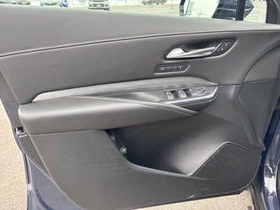 2024 Cadillac XT4 AWD Premium Luxury