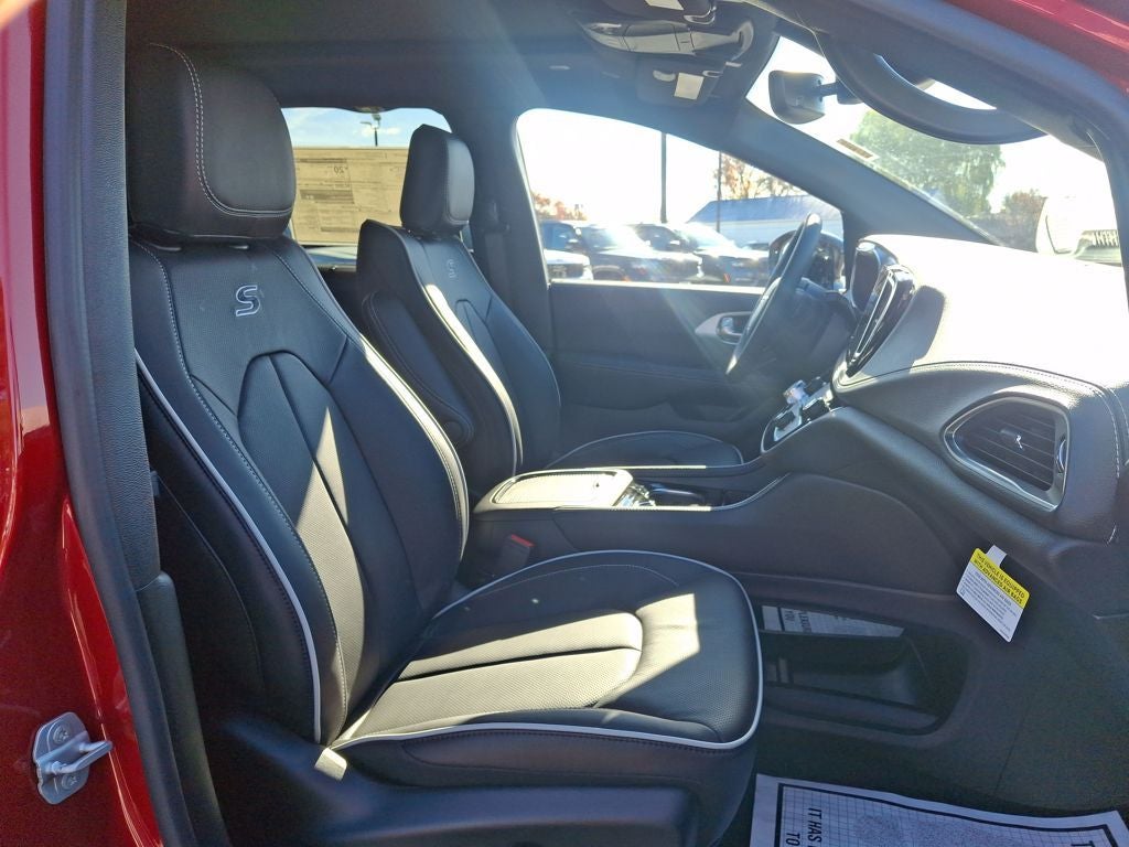 2026 Chrysler Pacifica PACIFICA LIMITED AWD