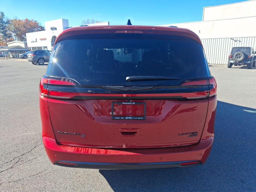 2026 Chrysler Pacifica PACIFICA LIMITED AWD