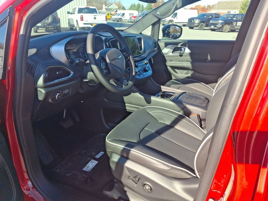 2026 Chrysler Pacifica PACIFICA LIMITED AWD