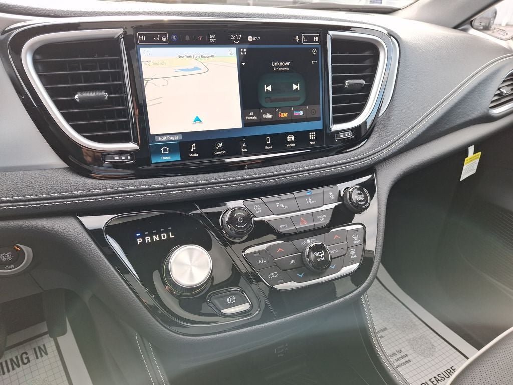 2026 Chrysler Pacifica PACIFICA LIMITED AWD