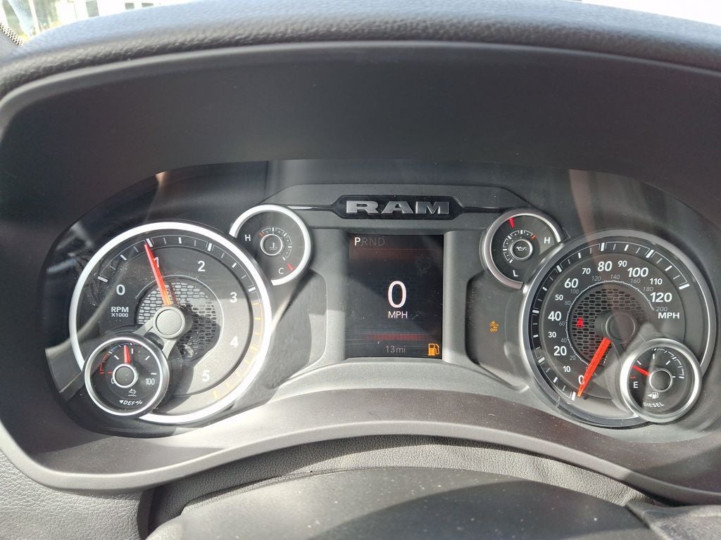 2025 RAM Ram 2500 RAM 2500 TRADESMAN CREW CAB 4X4 8' BOX