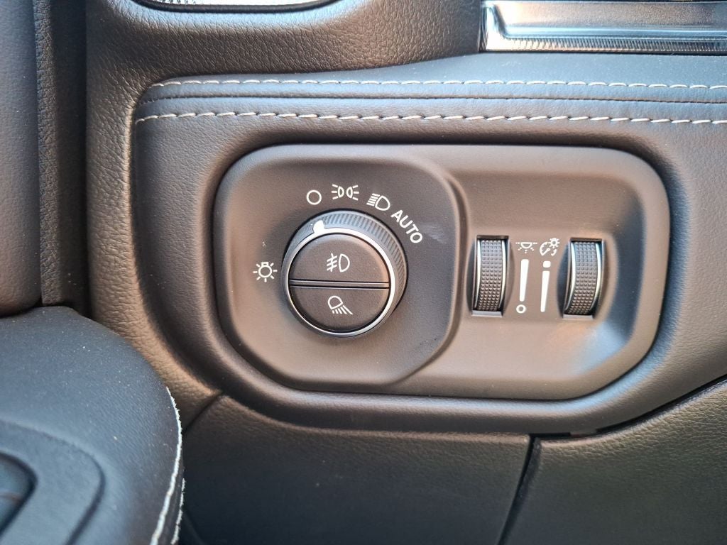 2025 RAM Ram 2500 RAM 2500 POWER WAGON CREW CAB 4X4 6'4' BOX