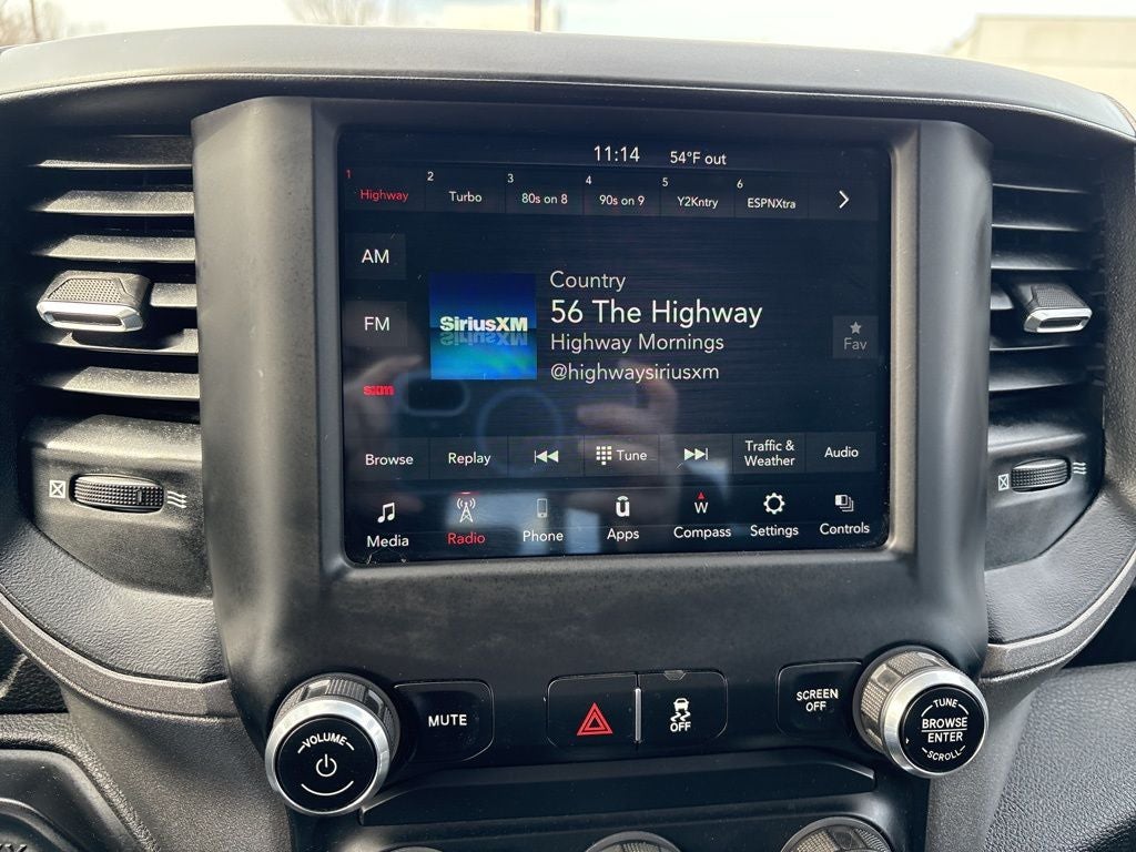 2021 RAM 2500 Tradesman Crew Cab 4x4 6'4' Box