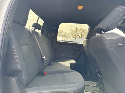 2021 RAM 2500 Tradesman Crew Cab 4x4 6'4' Box