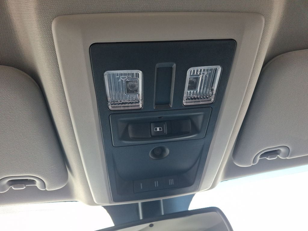 2018 RAM 2500 Laramie Crew Cab 4x4 6'4' Box