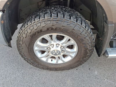 2018 RAM 2500 Laramie Crew Cab 4x4 6'4' Box