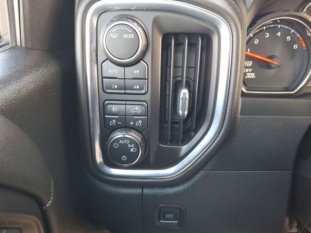 2022 Chevrolet Silverado 1500 LTD 4WD Crew Cab Short Bed RST