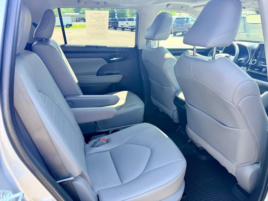 2021 Toyota Highlander XLE