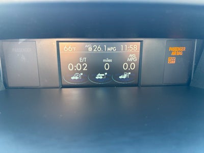 2016 Subaru Forester 2.5i ONE OWNER / 6 SPEED!