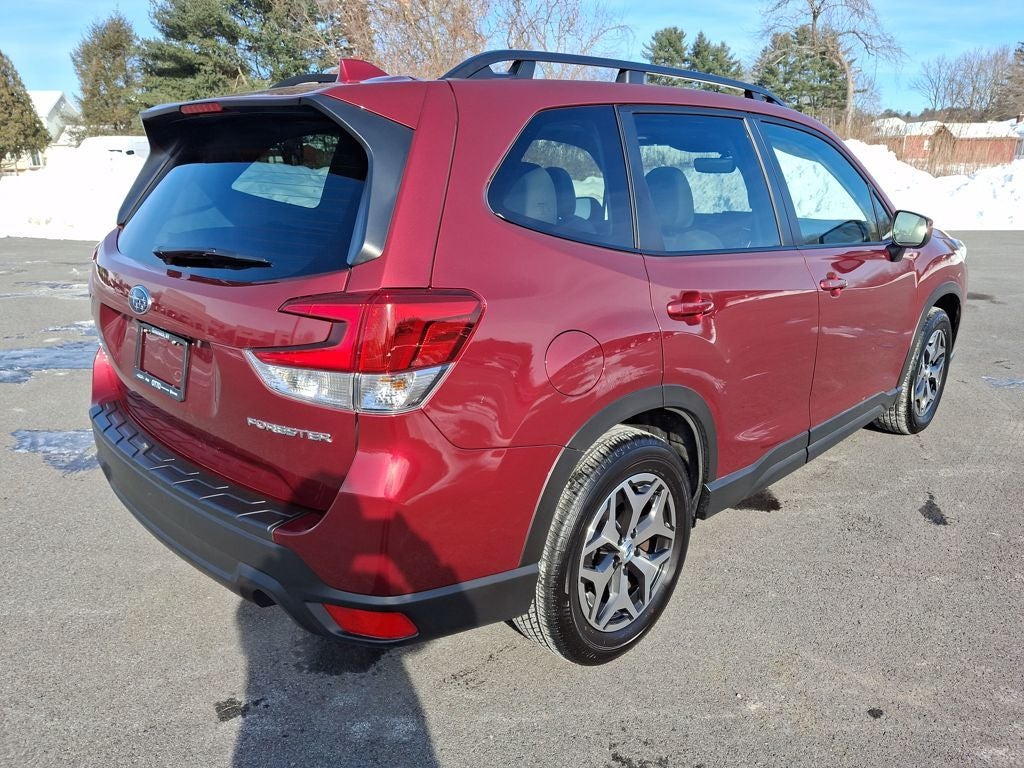 2023 Subaru Forester Premium