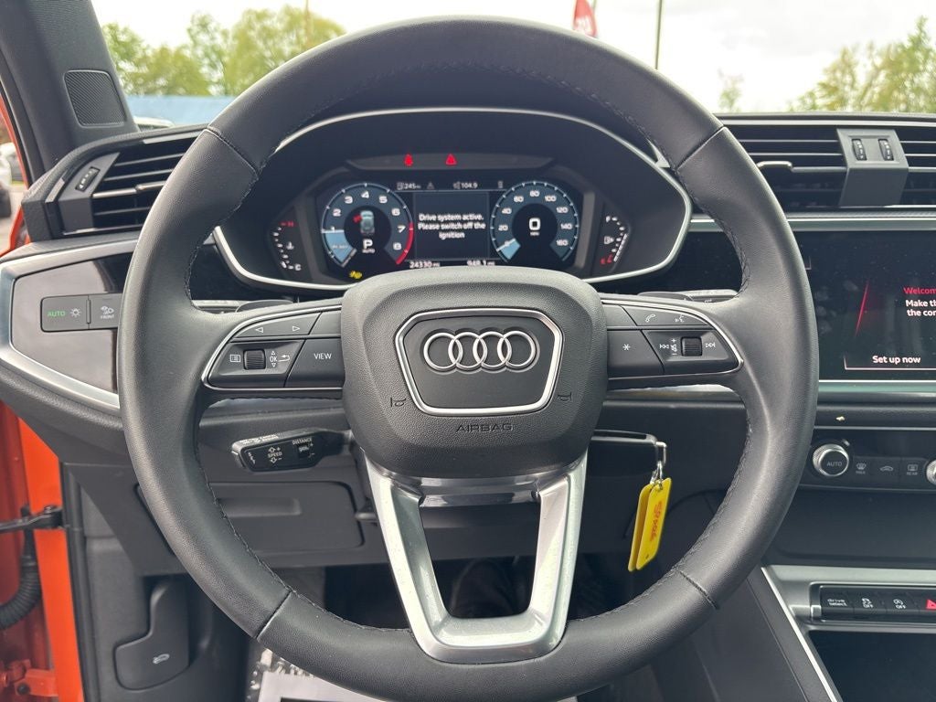 2025 Audi Q3 Premium 45 TFSI S line quattro Tiptronic